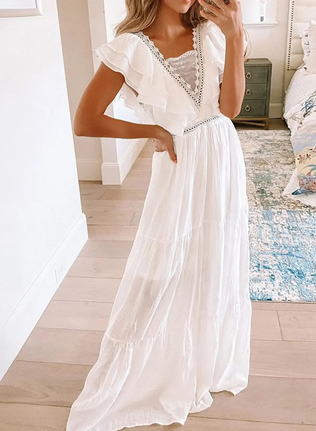 Elegant White Short Dress LC6111691-1 / S Elegant White Short Dress LC6111691-1 / S
